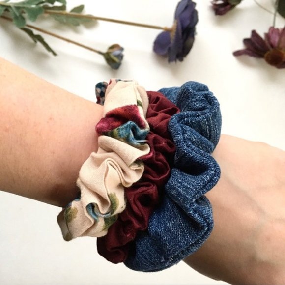 SPARROWS & THREAD 3 Handmade Upcycled Scrunchies - Picture 2 of 2